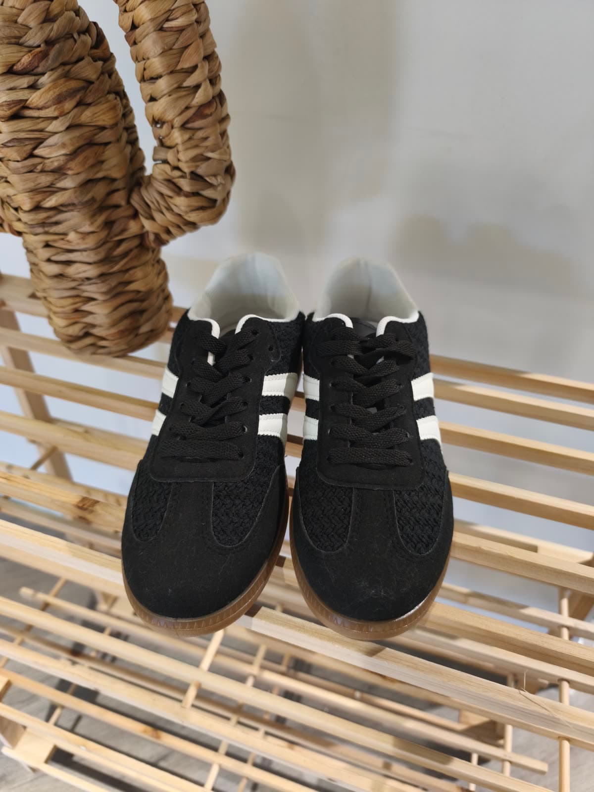 Baskets à bandes Noir — vue 3