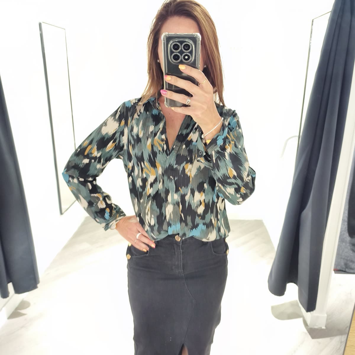 Chemise aquarelle — détail