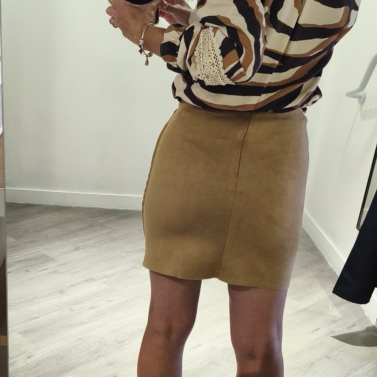Jupe suédine Camel — vue 3