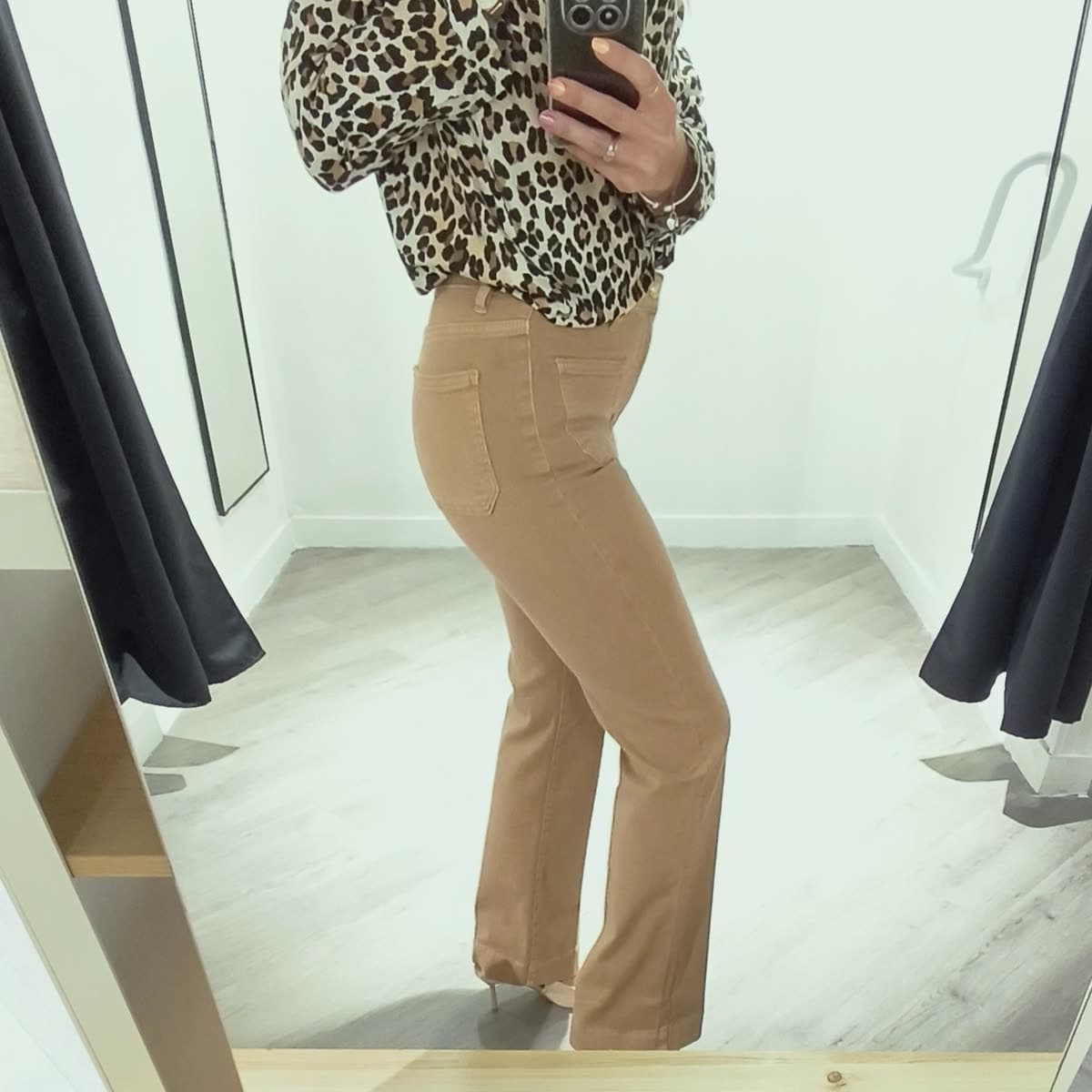 Pantalon large — vue 2